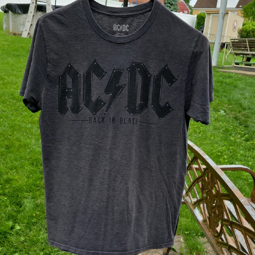 AC/DC Black Short Sleeve Tee Classic Rock Style
